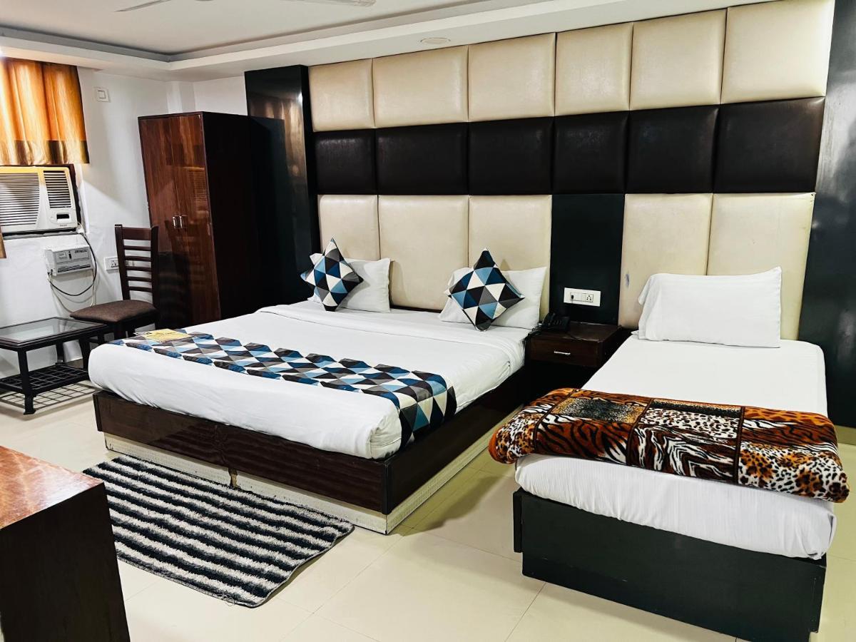Hotel Krone A Family Hotel Near Igi Airport Delhi Ню Делхи Екстериор снимка