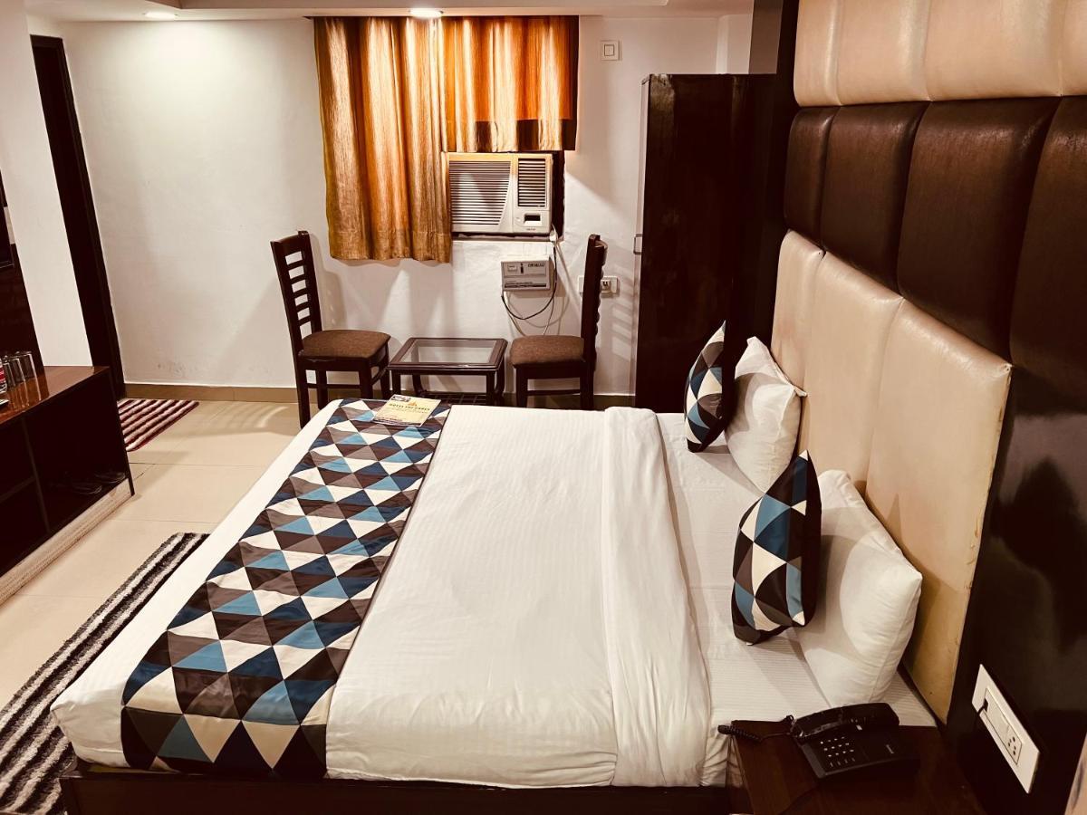 Hotel Krone A Family Hotel Near Igi Airport Delhi Ню Делхи Екстериор снимка